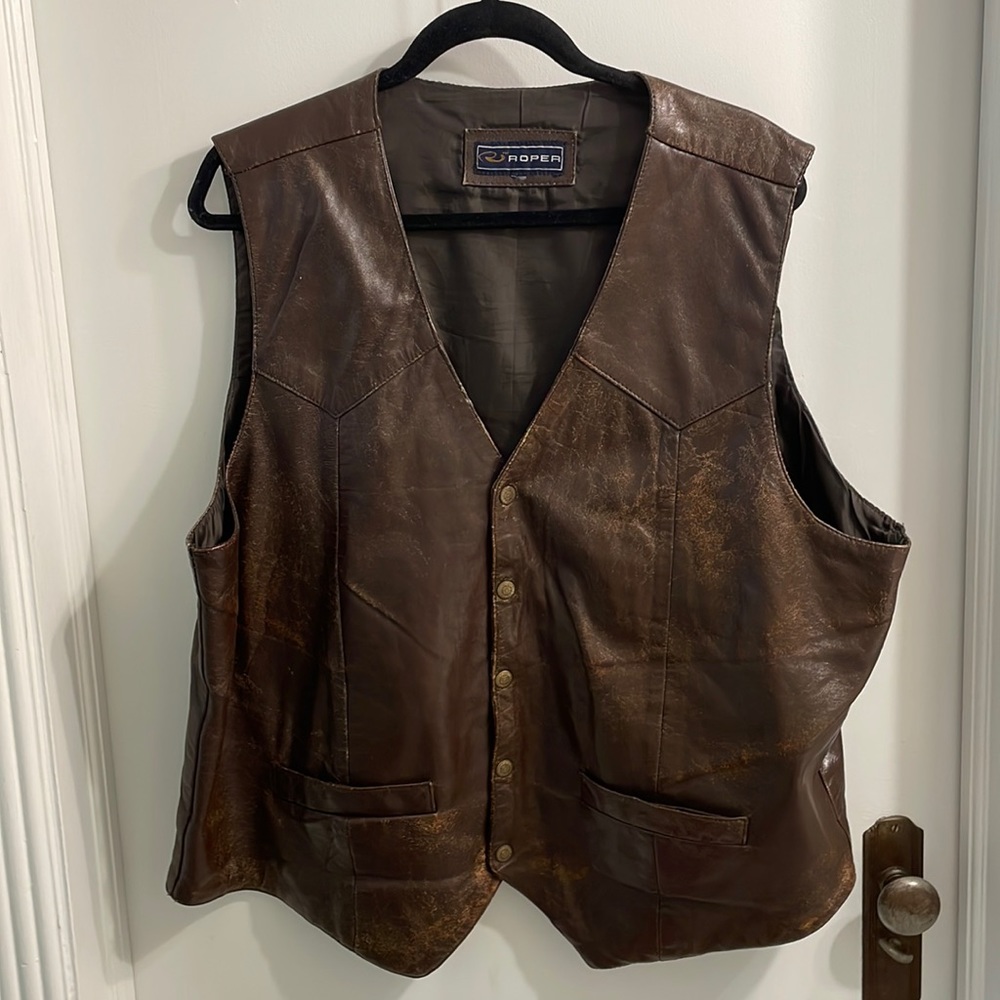 Men’s leather vest